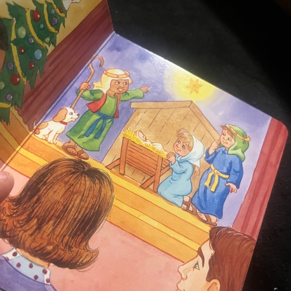 The Story of Jesus book . - Picture 4 of 6